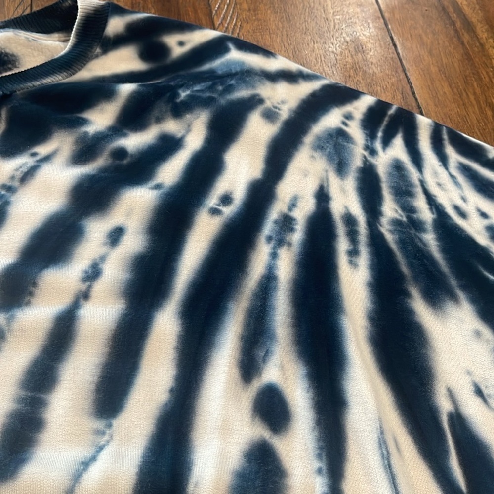 Young fabulous & Broke tie dye batwing pull over top sweater oversized size S - Picture 8 of 12